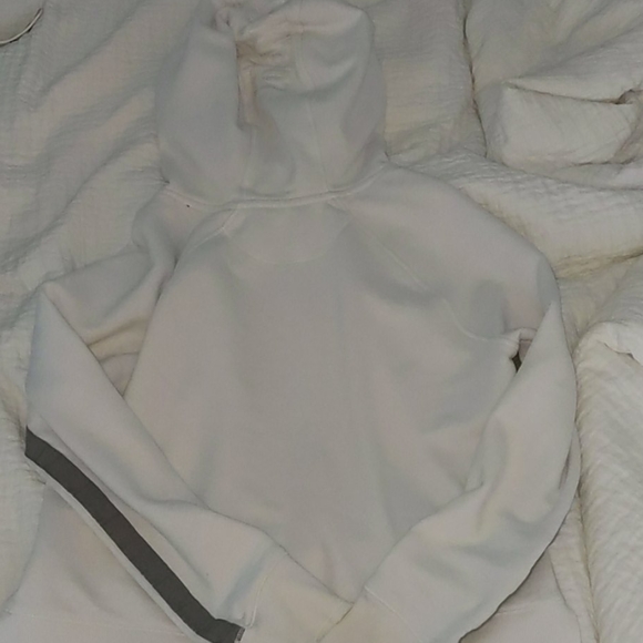 Calvin Klein Hoodie - Picture 3 of 5